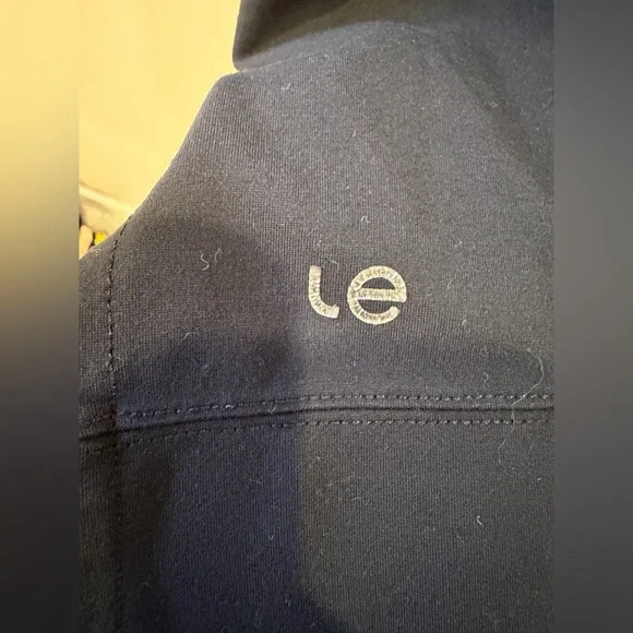 LOLE Women’s Pullover Crewneck - Picture 5 of 5